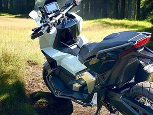 HONDA XADV 750