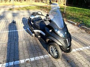 PIAGGIO MP3 400 PIAGGIO MP3 MAKSYMILIANOWO