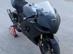 RENNMOTORRAD GSXR 1000 SUZUKI K3-K4 GSX R RENNSTRECKE MOTORRAD