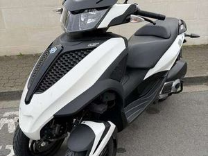 PIAGGIO MP3 300