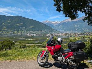 BMW F650 ST MIT ORIGINAL TOURING KOFFER VIELE NEUE TEILE!