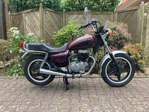 HONDA CM 400 T MOTORRAD