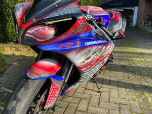 YAMAHA R1 RN22 RENNBIKE MY2012