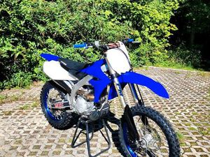 YAMAHA YZF 450 2022