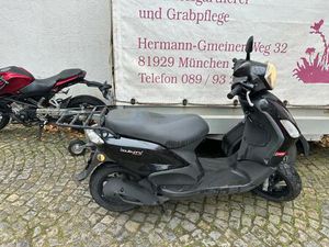 ROLLER 125 CCM DERBI BOULEVARD 4 T