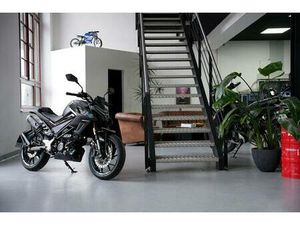 CFMOTO 125NK GEM BLACK 2025 | TOP |