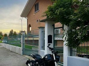 BENELLI LEONCINO 500 LEGGI L'ANNUNCIO