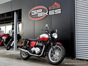 2013 TRIUMPH BONNEVILLE T100