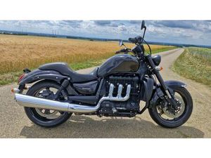 TRIUMPH ROCKET 3 III ROADSTER 2300 CC BST CARBON RÄDER