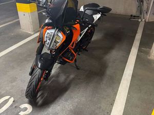 KTM DUKE