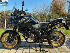 SUZUKI V STROM 1050 XT - 2022