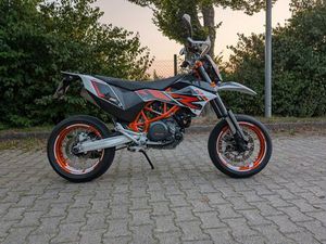 KTM 690 SMC R 2015