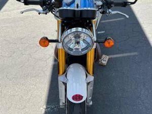 2021 THRUXTON RS TON UP SPECIAL EDITION