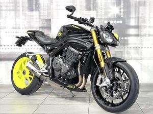 VENDO TRIUMPH SPEED TRIPLE 1200 RS (2021 - 24) USATA A CASALGRASSO (CODICE 9884449) - MOTO.IT