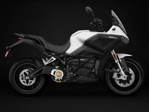 ZERO DSR/X 17.3 INKL. 12 KW RAPID CHARGE, 2025ER