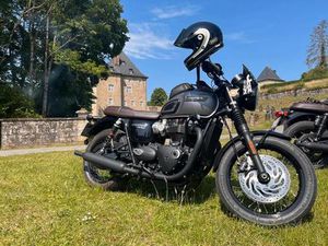 ② TRIUMPH BONNEVILLE T120 BLACK EDITION