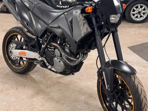 KTM 640 LC4 MOTARD DUKE 2 54HK