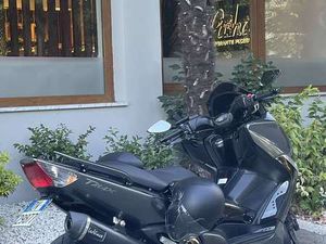 YAMAHA TMAX 500 NERO