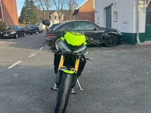 WEIHNACHTSSPECIAL !!!TRIUMPH STREET TRIPLE 765 MOTO2