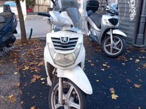 PEUGEOT LXR 200 - 2011