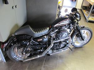 XLH 883 HUG/LOW SPORTSTER