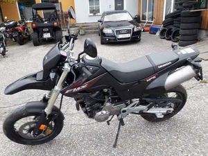 FMX 650