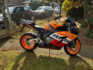 HONDA CBR1000RR FIREBLADE REPSOL TÜV 05/2027