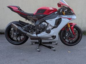 YZF-R1 ABS
