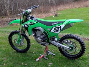 KAWASAKI KX450