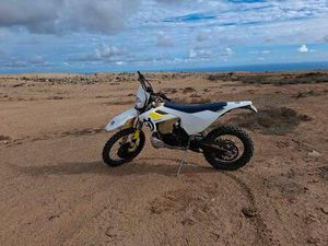 HUSQVARNA - TE300I TPI