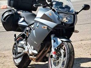 BMW - F800ST