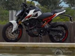 KTM - DUKE 125 CC