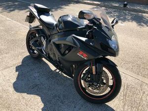 SUZUKI - GSX-R 750 K6