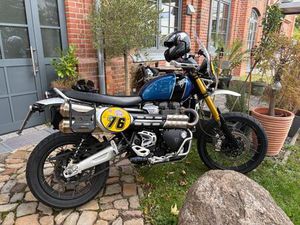 TRIUMPH SCRAMBLER 1200 XE