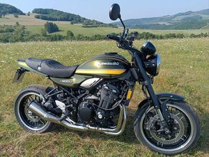 KAWASAKI Z900 RS