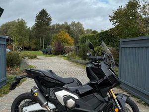 ② HONDA X-ADV 750 2025 700KM! *BTW VOERTUIG* @AELBRECHTMOTORS