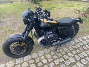 MOTO GUZZI V9 BOBBER
