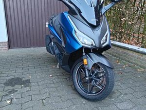 HONDA FORZA 125