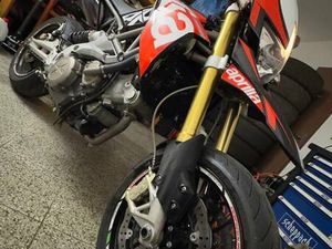 APRILIA DORSODURO 750