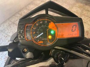 KTM - DUKE 690