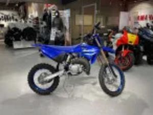 YAMAHA YZ 85