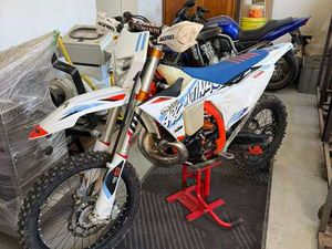 EXC 300 2024 SIX DAYS (VIELE EXTRAS)