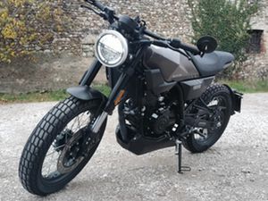 BRIXTON CROSSFIRE 125