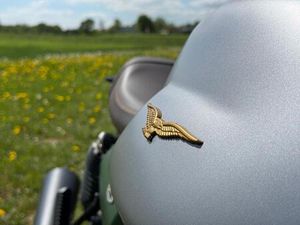 SCHWEREN HERZENS: MOTO GUZZI V7 STONE CENTENARIO - ZU VERKAUFEN