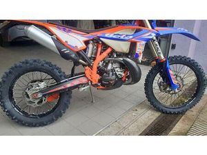 VENDO BETAMOTOR RR 200 2T ENDURO RACING (2024) USATA A PARMA (CODICE 9884239) - MOTO.IT