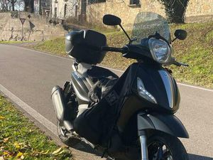 VENDO PIAGGIO BEVERLY 350 ABS (2016 - 20) USATA A PESCANTINA (CODICE 9884536) - MOTO.IT