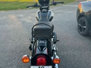 ROYAL ENFIELD MUITO BOM SINES