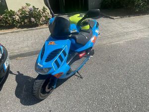 VENDO APRILLIA SR 50 BAGUIM DO MONTE