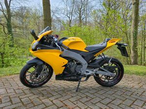 APRILIA RS4 125 | BAUJAHR 2016 | GELB