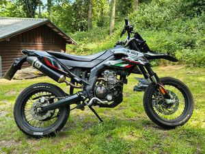 APRILIA SX 125 MOTORRAD SUPERMOTO